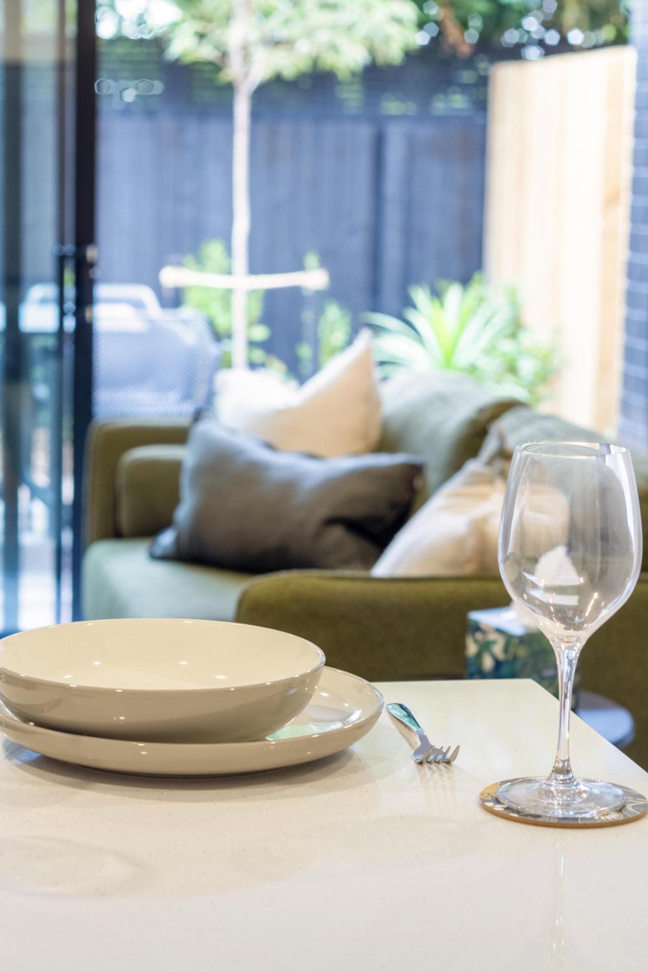 Merivale Gem: 2Br Townhouse Oasis Крайстчърч Екстериор снимка